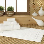 Hotel towels and bath-mats